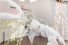 1_weiss-gold-hochzeit-kreuzeskirche-essen_0054-1024x683